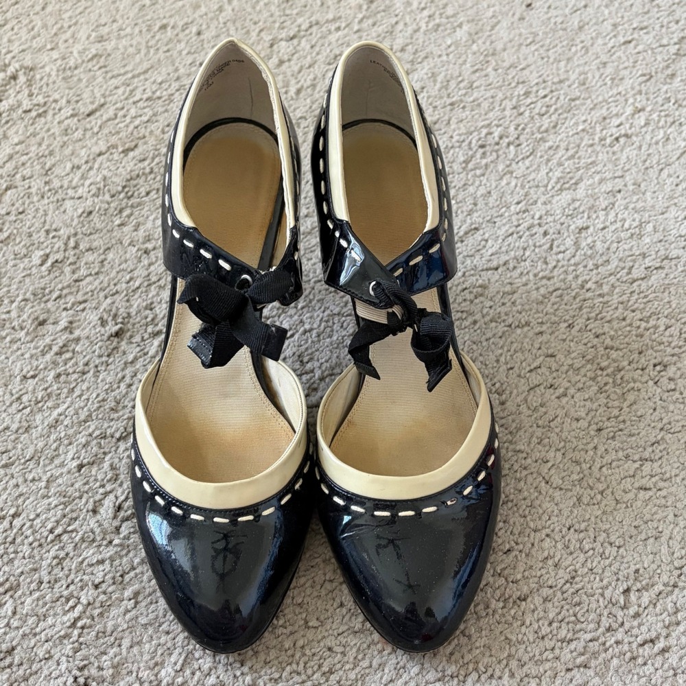 Anne Klein Black Patent Leather D'Orsay Heels Ribbon Tie Whipstitch Size 10M